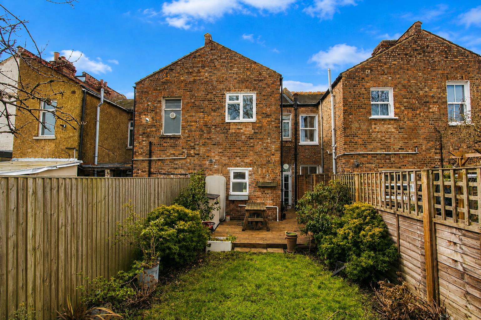 Oliver Road, Sutton
